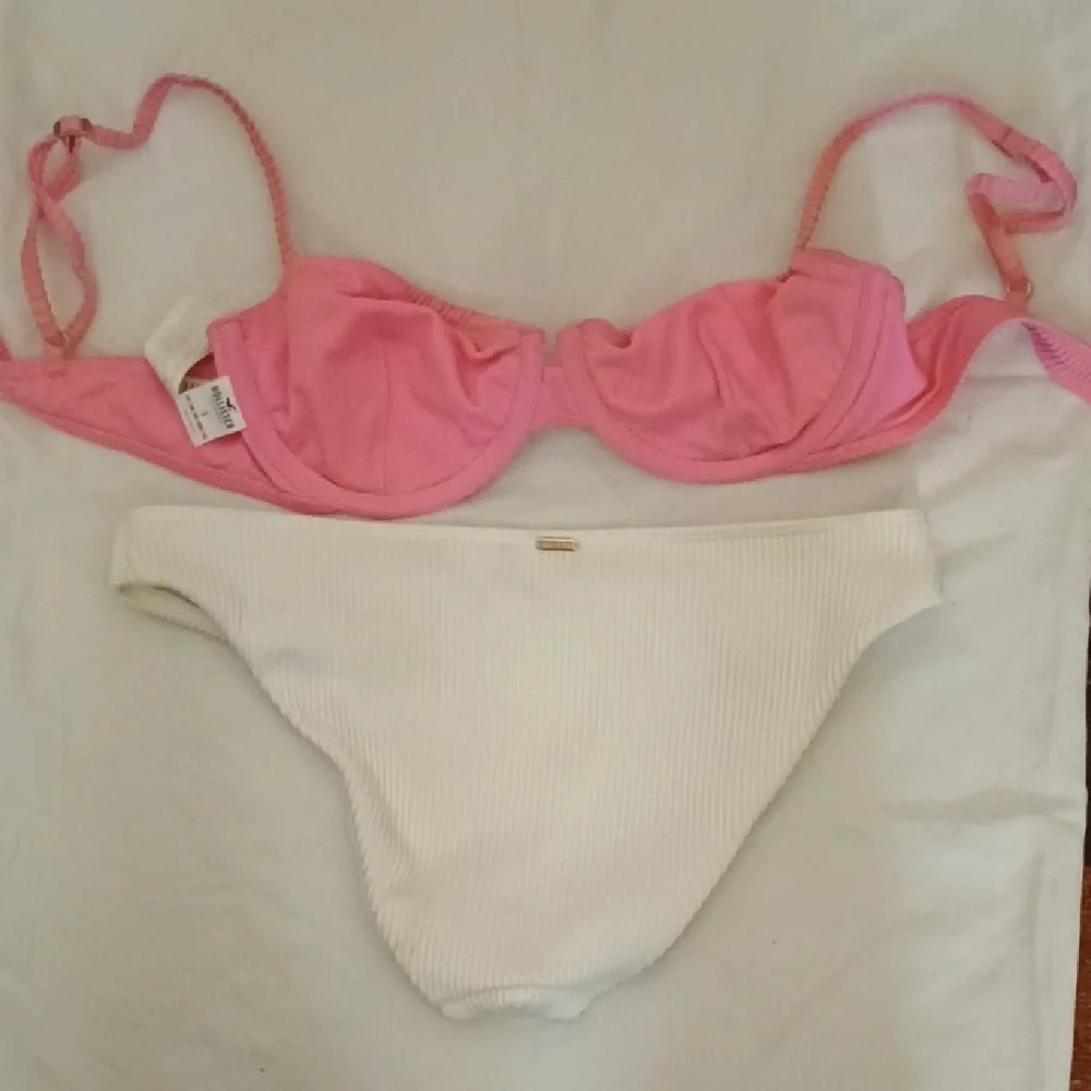 Pink and White Ribbed Bikini Set - Picture 4 of 5